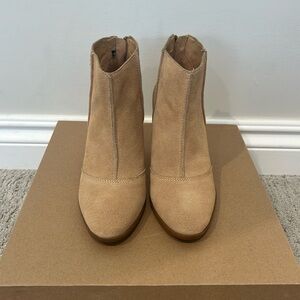 Enzo Angiolini Tan Suede Booties, Size 6